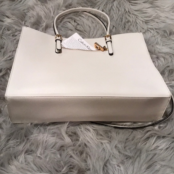 Calvin Klein Saffiano Leather Bag - Picture 1 of 3